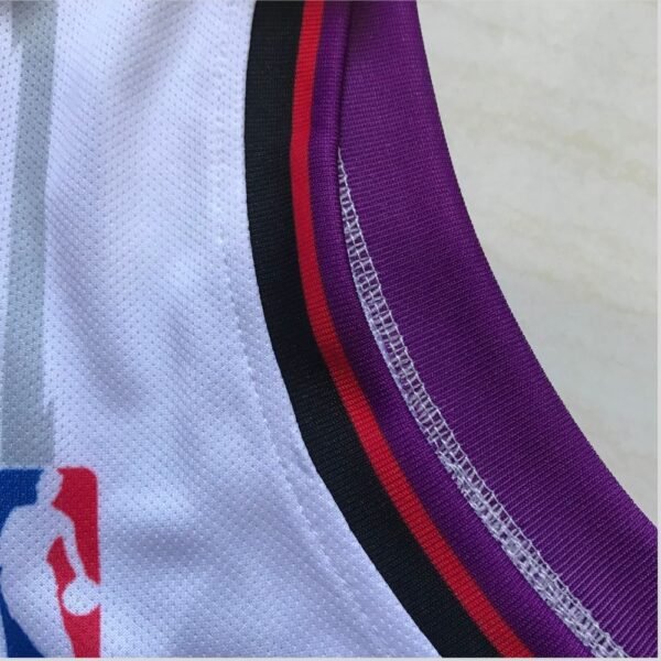 VINCE CARTER RAPTORS 15 MEN'S WHITE SWINGMAN JERSEY